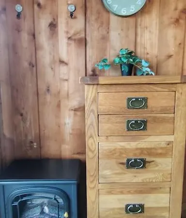 Small In Camp, Kerry On The Dingle Way * Camp