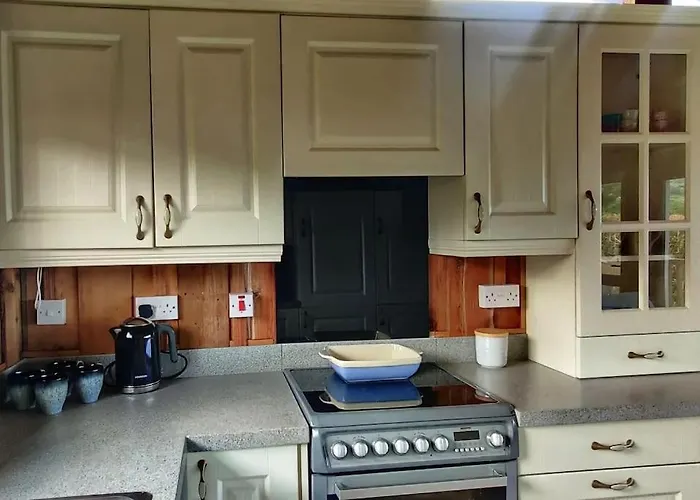 Small In Camp, Kerry On The Dingle Way